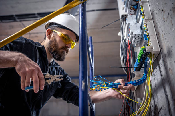Best Commercial Electrician Services  in Isle Of Palms, SC